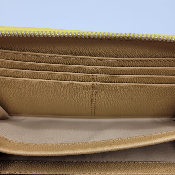 Coach Signature Yellow Long Zip Around Wallet - Picture 6 of 11